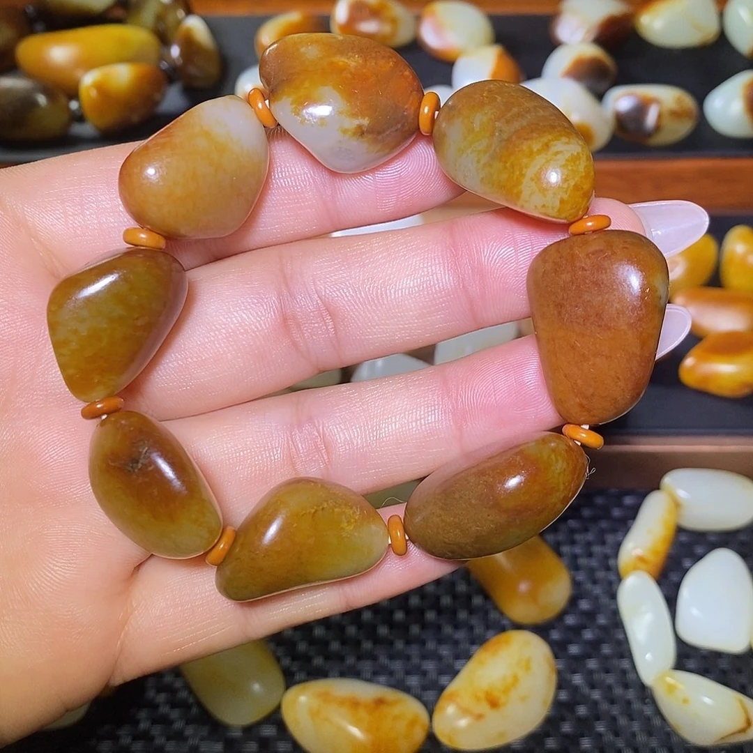 和田玉未镶嵌手串