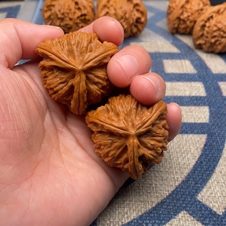 吊坠文玩核桃W****s三棱