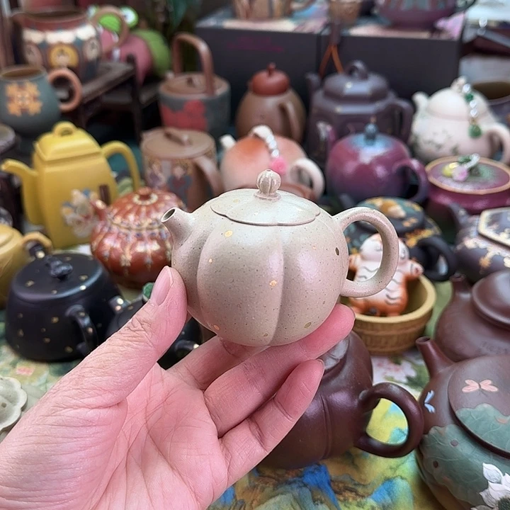 紫砂茶壶筋纹西施