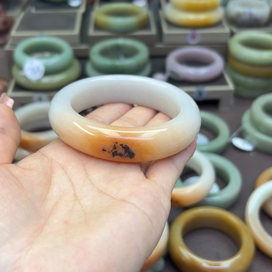 石英质玉手镯未镶嵌西*开