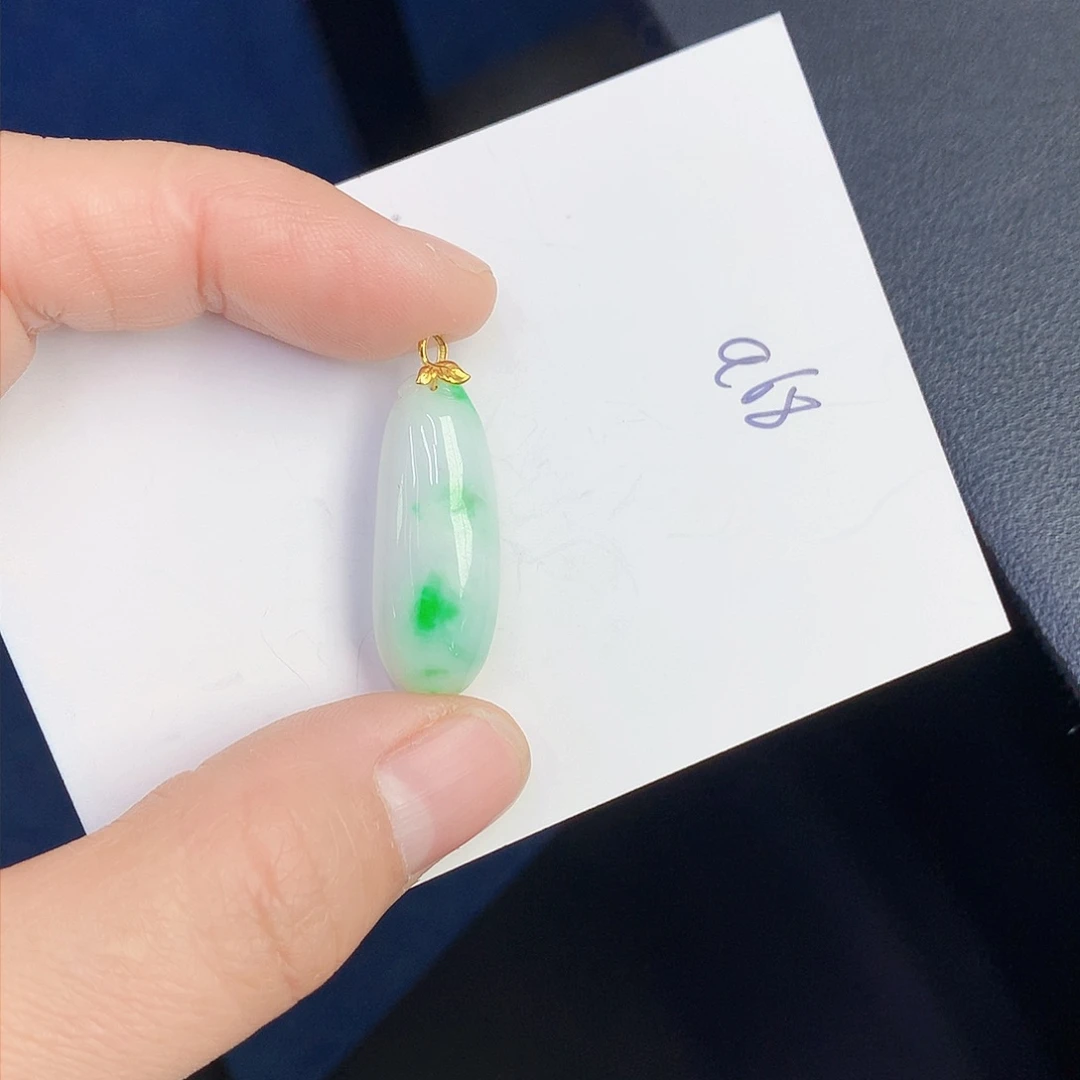 【闪购商品】翡翠颈饰18K金镶嵌000000000