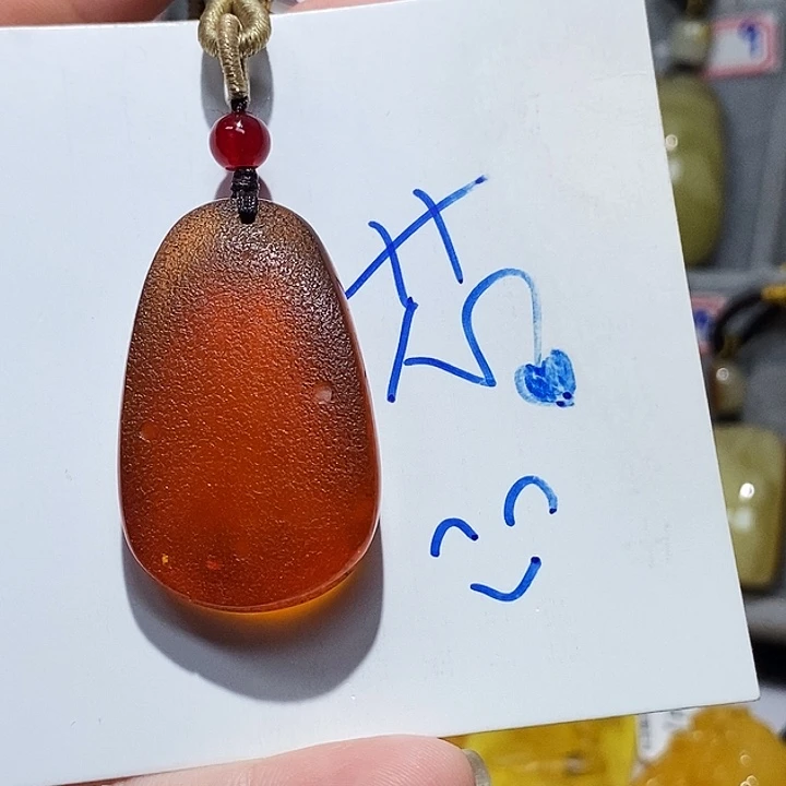 定制琥珀未镶嵌蜜蜡