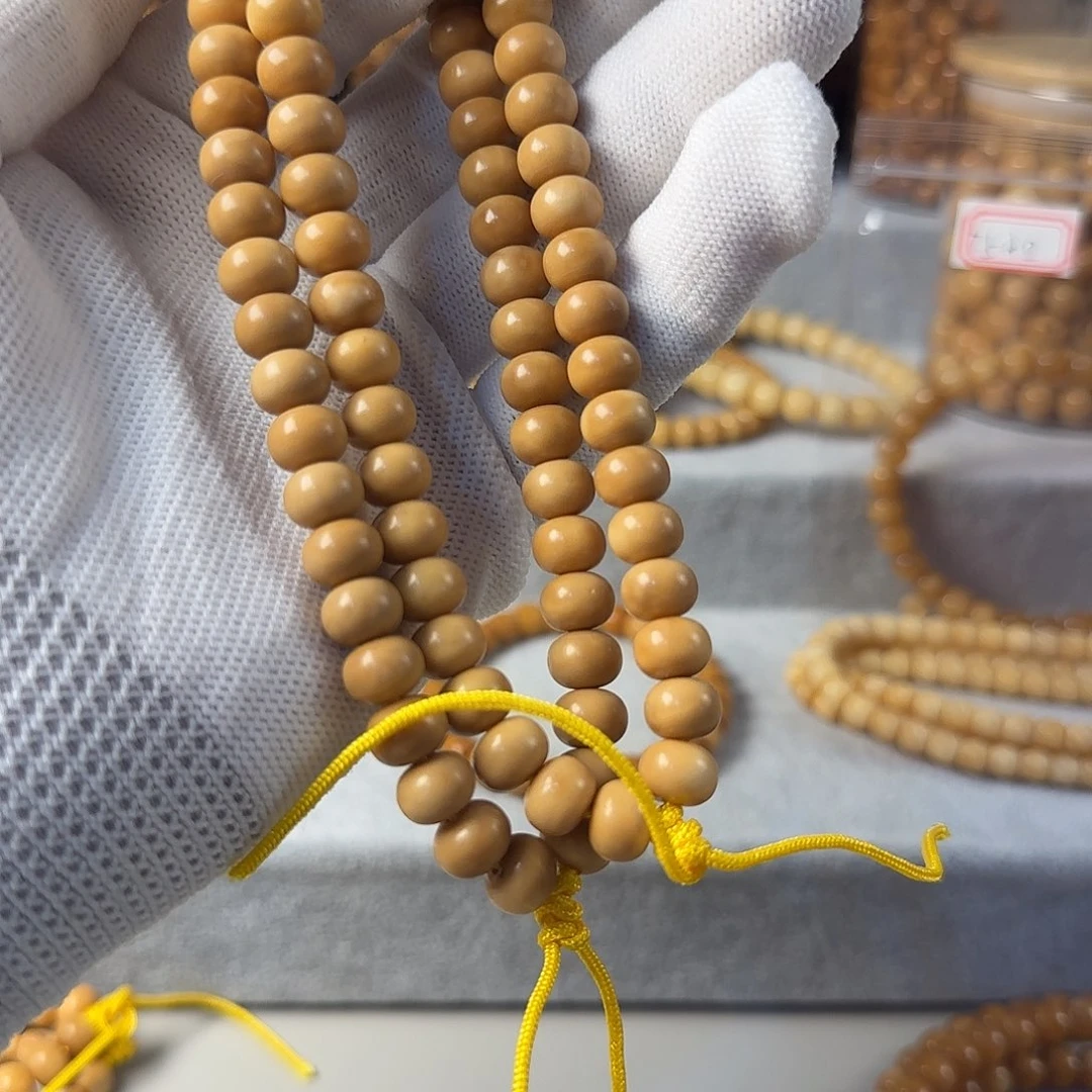 星月菩提吊坠闪电购10，大手持