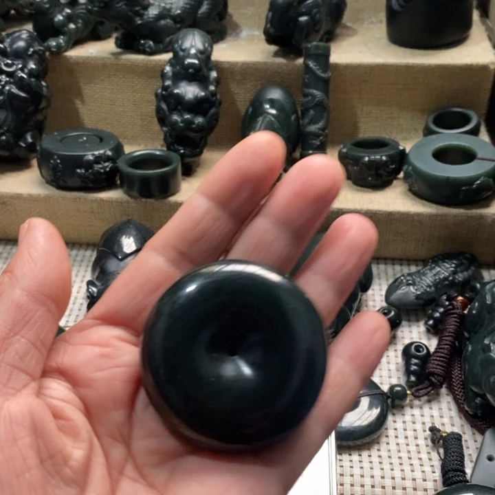 和田玉挂件未镶嵌衹*妳