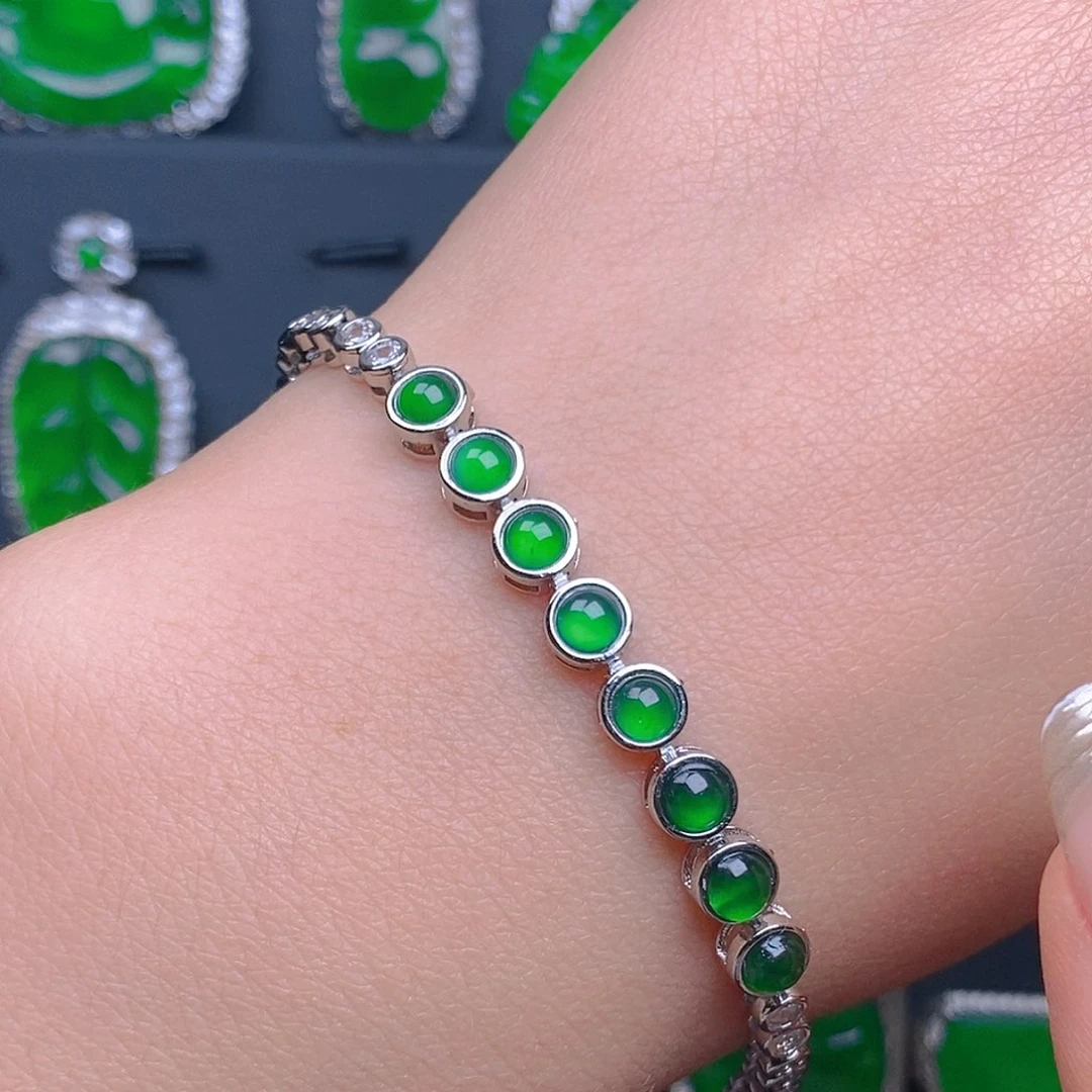 颈饰未镶嵌翡翠手链