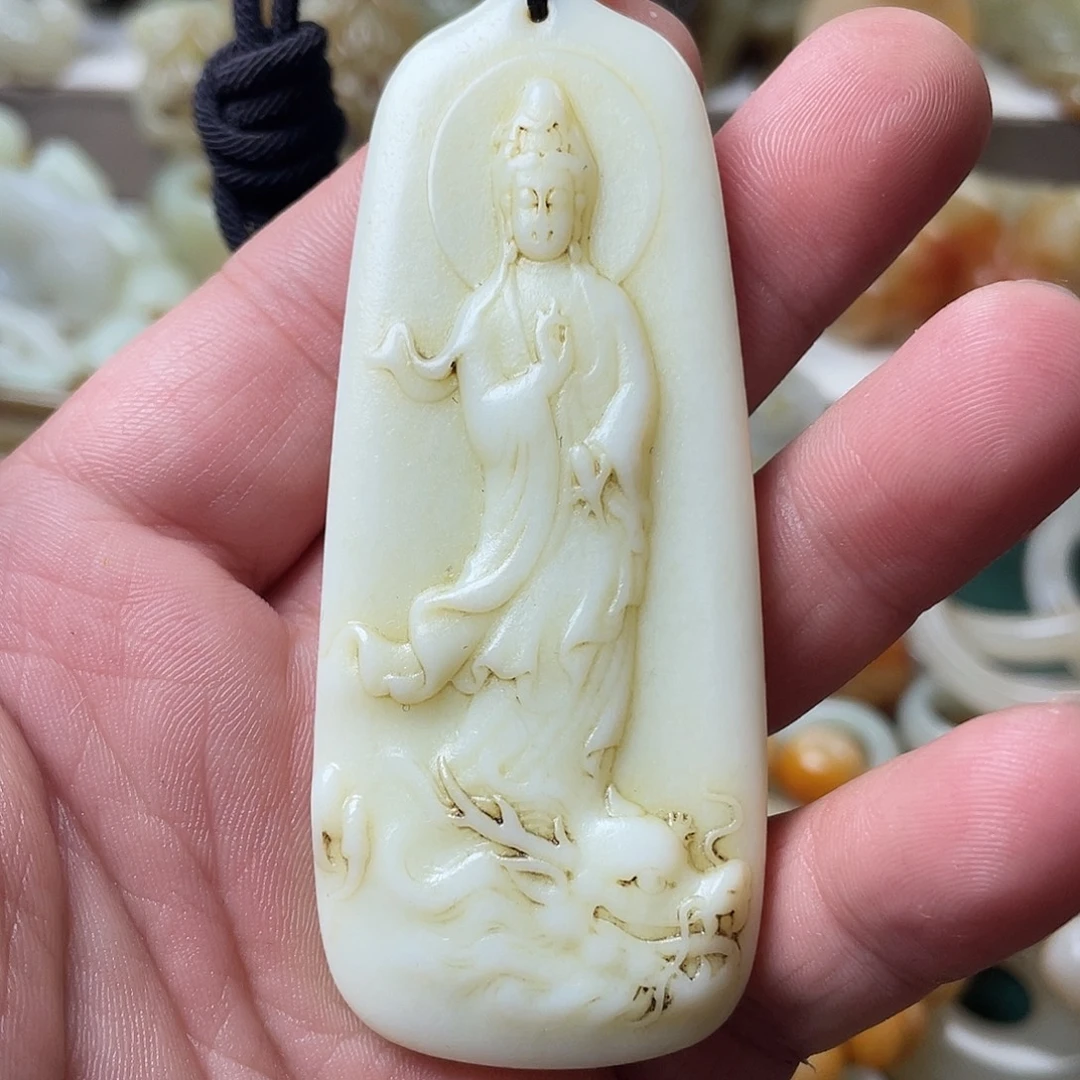 颈饰未镶嵌和田玉