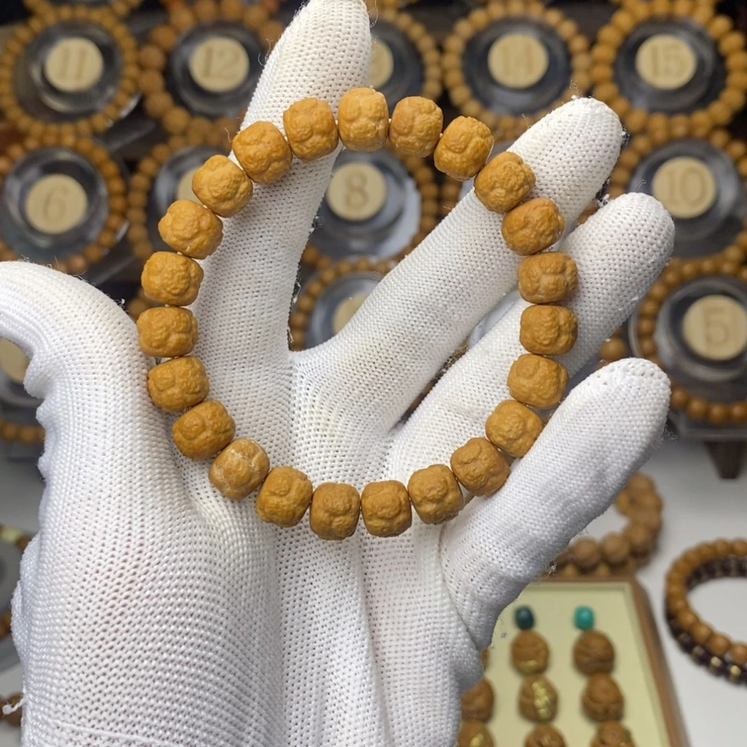 爱***c猴头核桃吊坠多肉饕餮