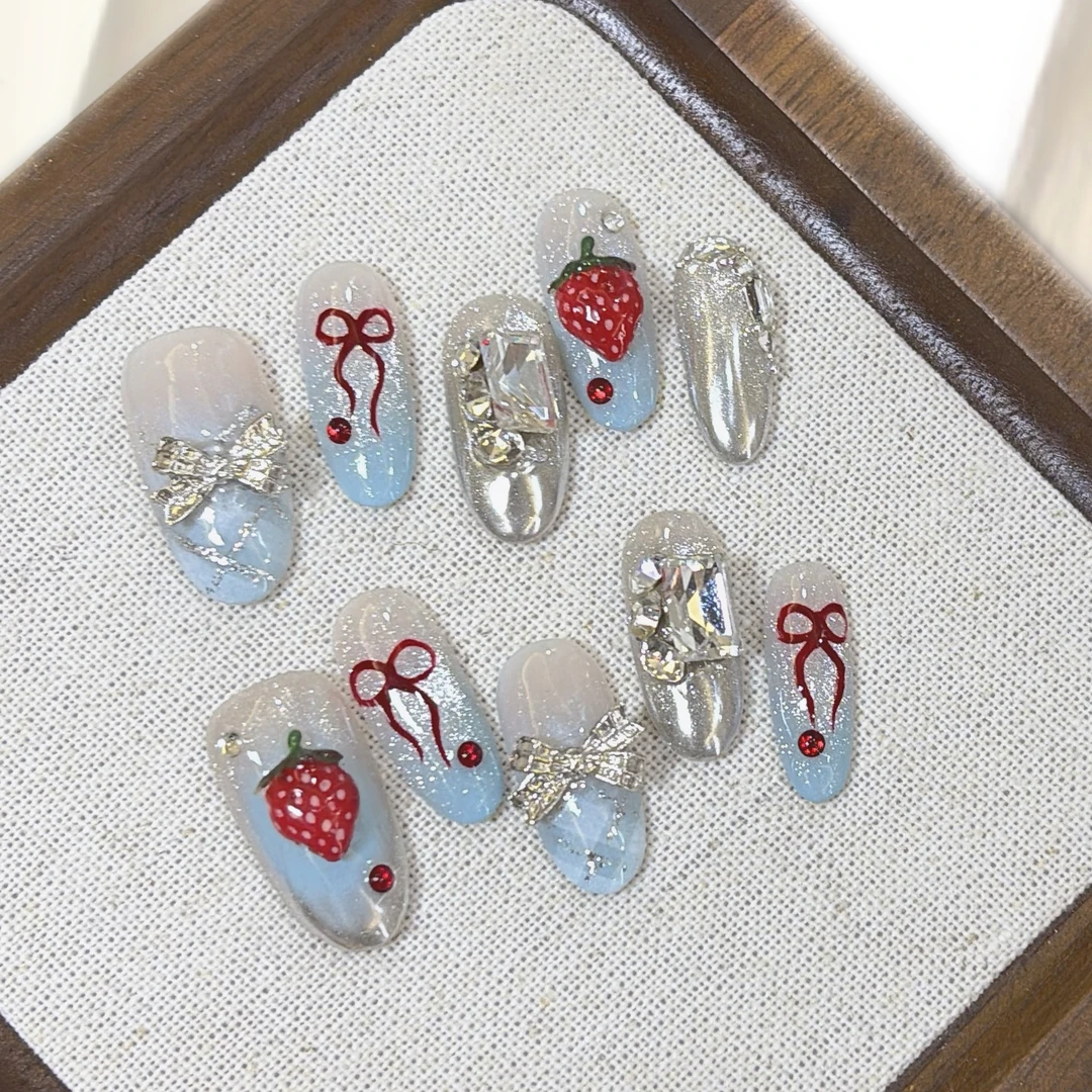 纯手工【海盐草莓】可爱少女心浮雕蝴蝶结猫眼蓝色渐变新款穿戴甲