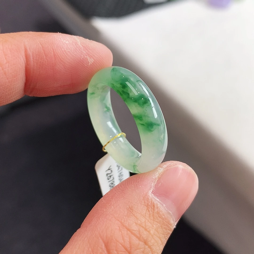 翡翠未镶嵌戒指17号