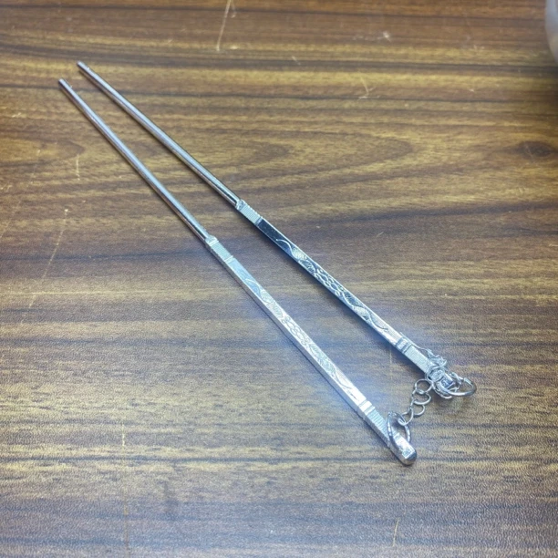 双鱼筷子9999名族风摆件