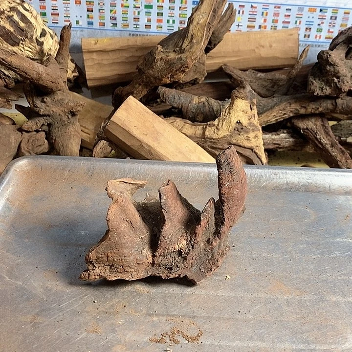 花梨木类玉*珑海南黄花梨木