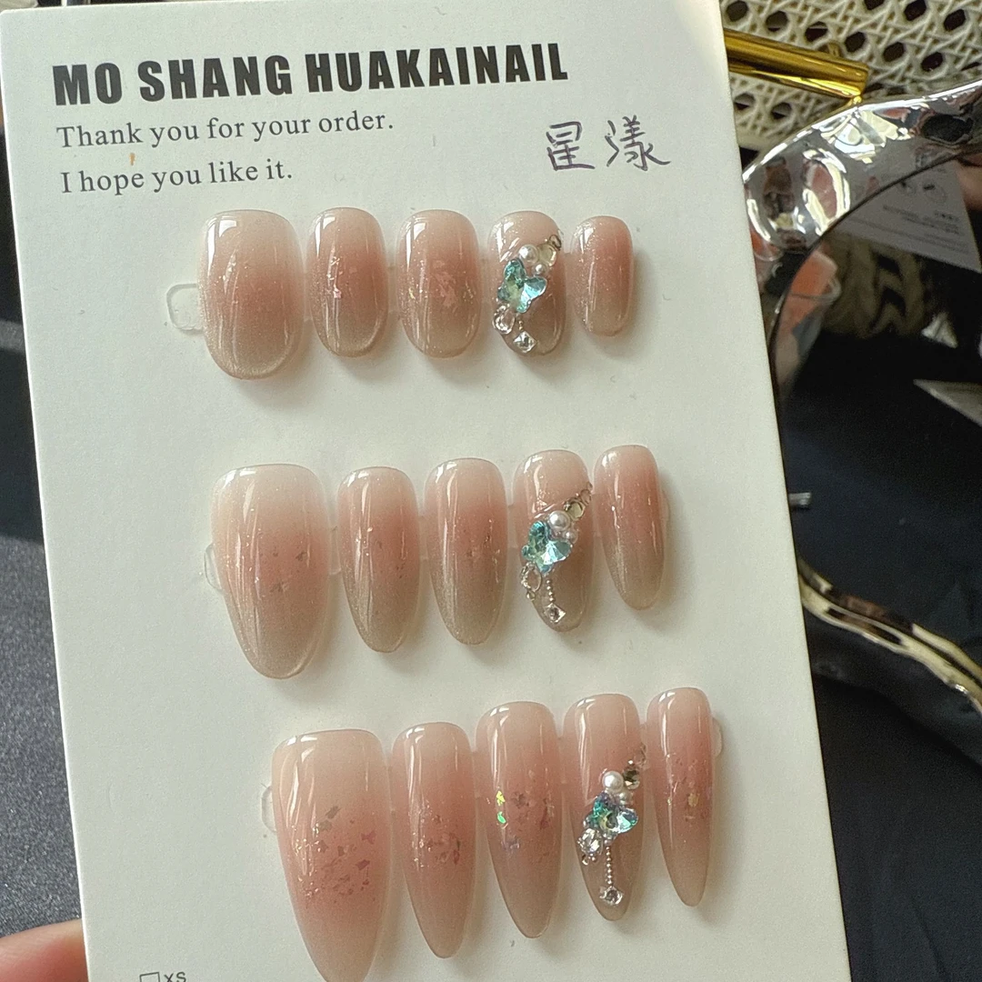 【星漾】裸色打底温柔 指尖蝴蝶点缀更加精致 7082805