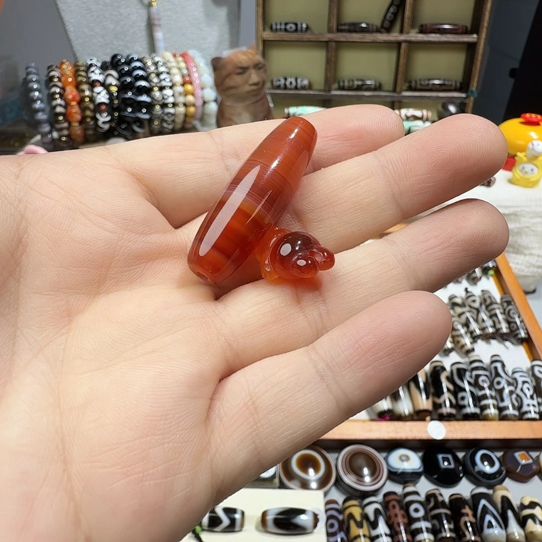 玛瑙/玉髓颈饰未镶嵌丶****?