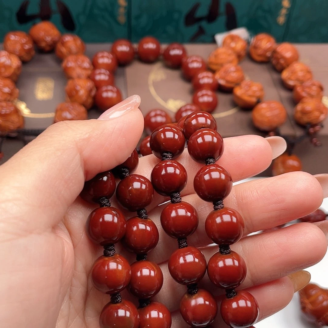 橄榄核手串星**塑光珠脖挂