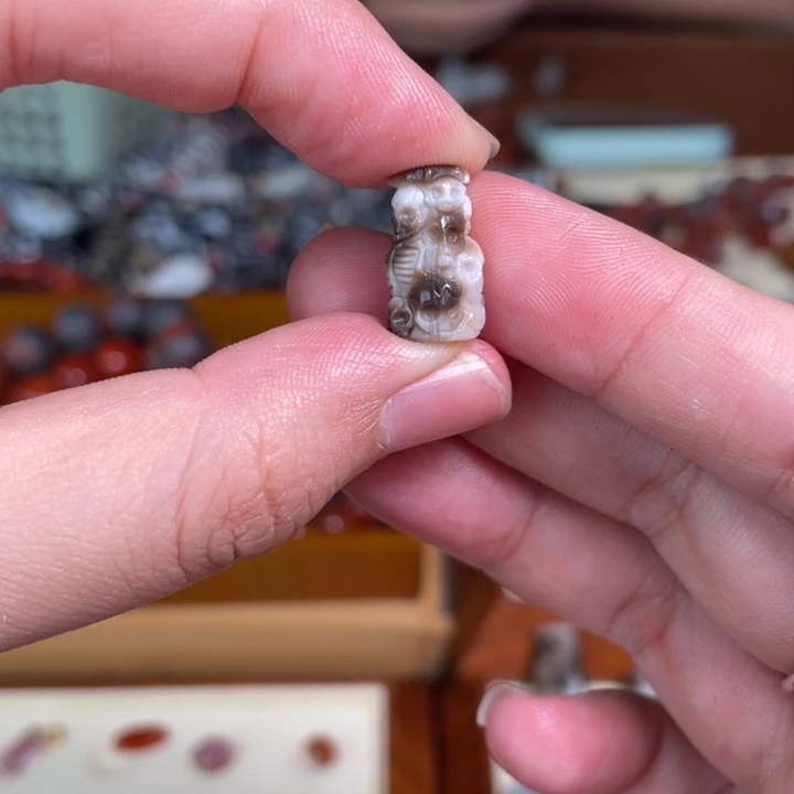 玛瑙/玉髓未镶嵌颈饰58