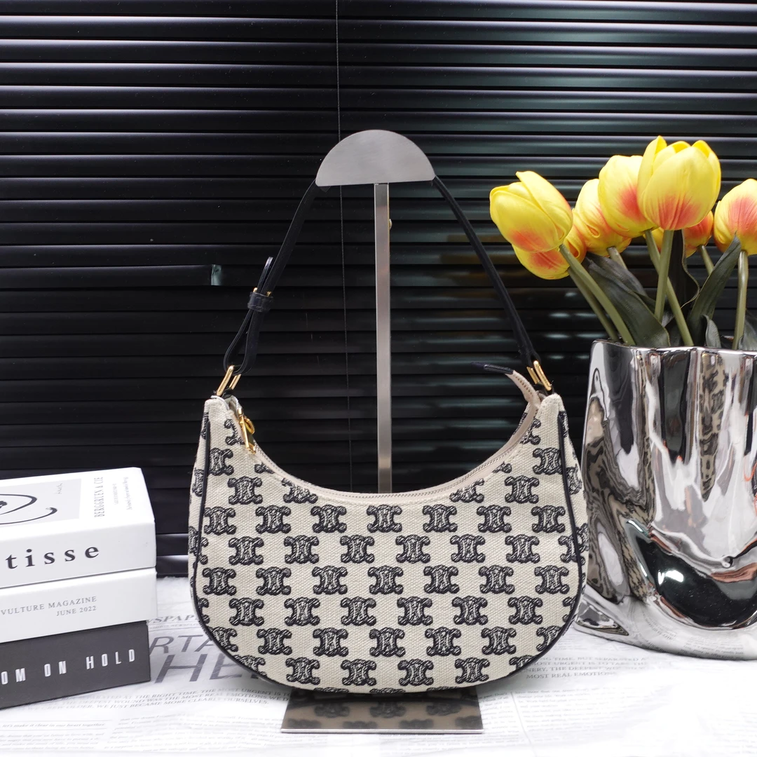 95新 Celine/思琳 单肩包/T20338872