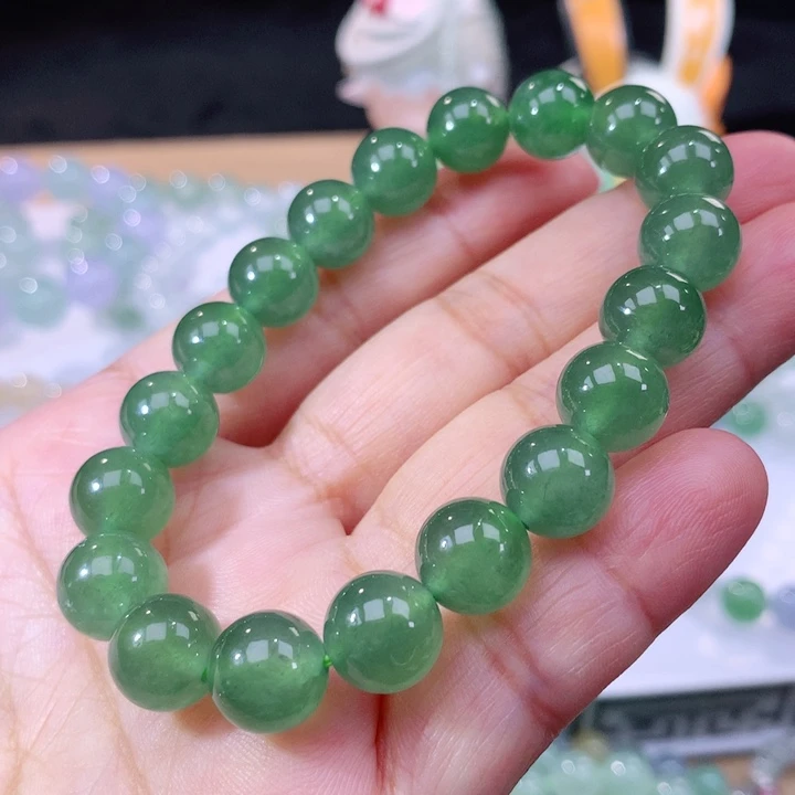 翡翠手链未镶嵌翡翠