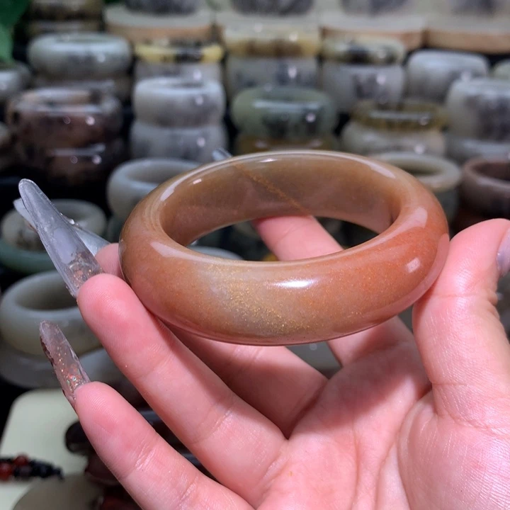 石英质玉未镶嵌手镯