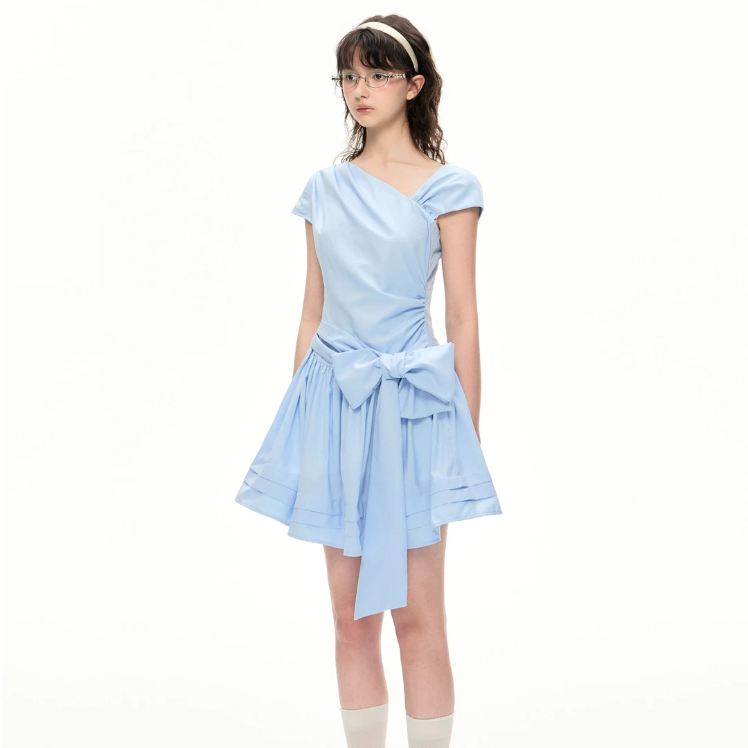 Romance Nanci 蓝色斜肩设计感蝴蝶结绑带连衣裙夏季新款