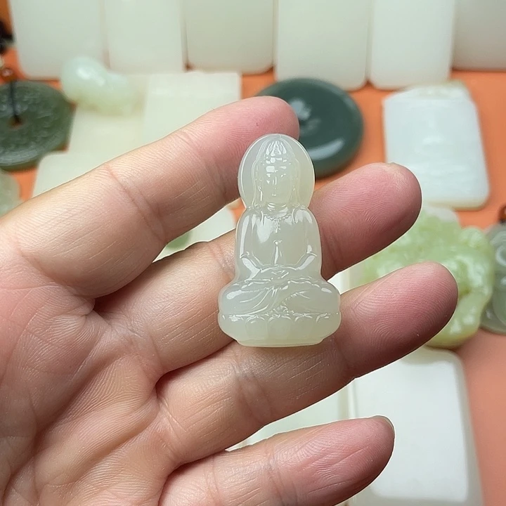 青海精品观音吊坠