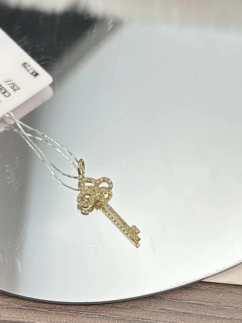 【QianMeng】18k金  k黄小钥匙吊坠（不含链）