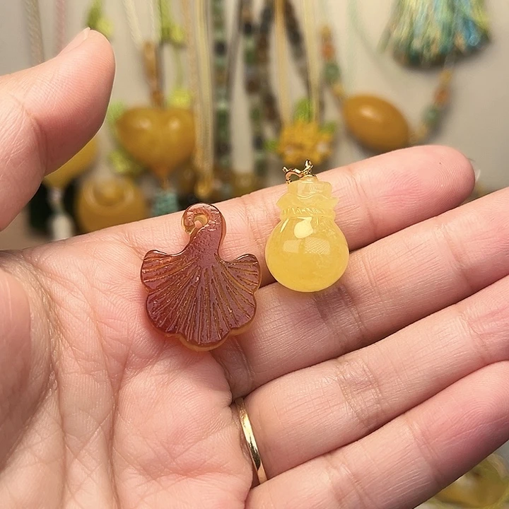 蜜蜡颈饰未镶嵌蜜蜡