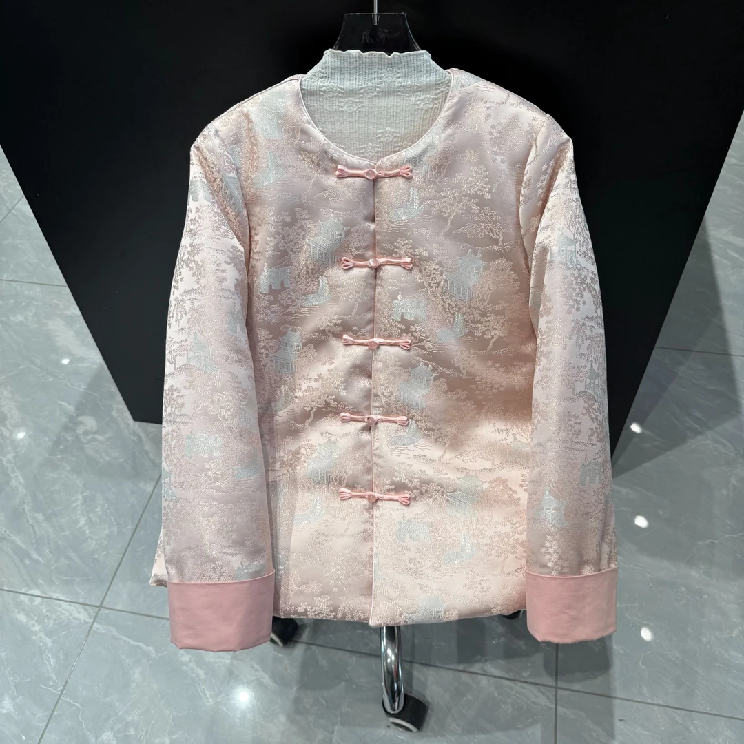 山水花2025新款圆领重工缎面提花时尚手工盘扣棉花棉袄国风绵服