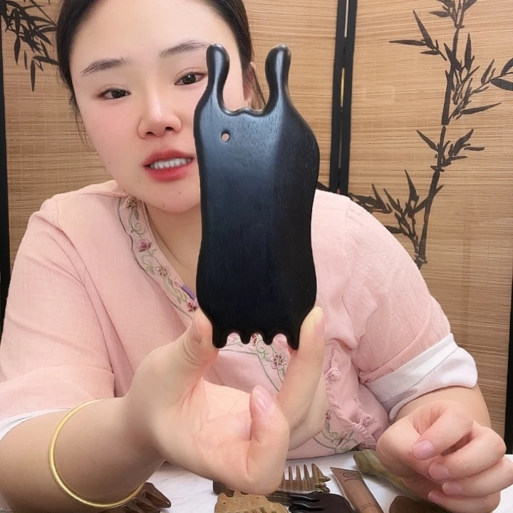 紫光檀小墨鱼二等品