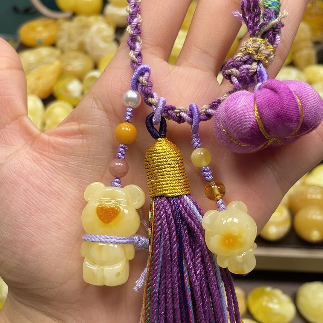 蜜蜡裸石未镶嵌蜜蜡