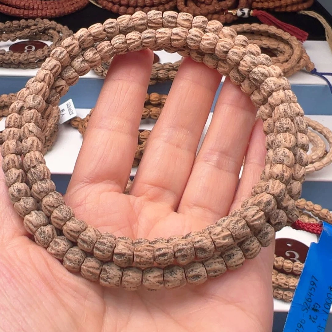 柏香籽/百香籽吊坠神****头