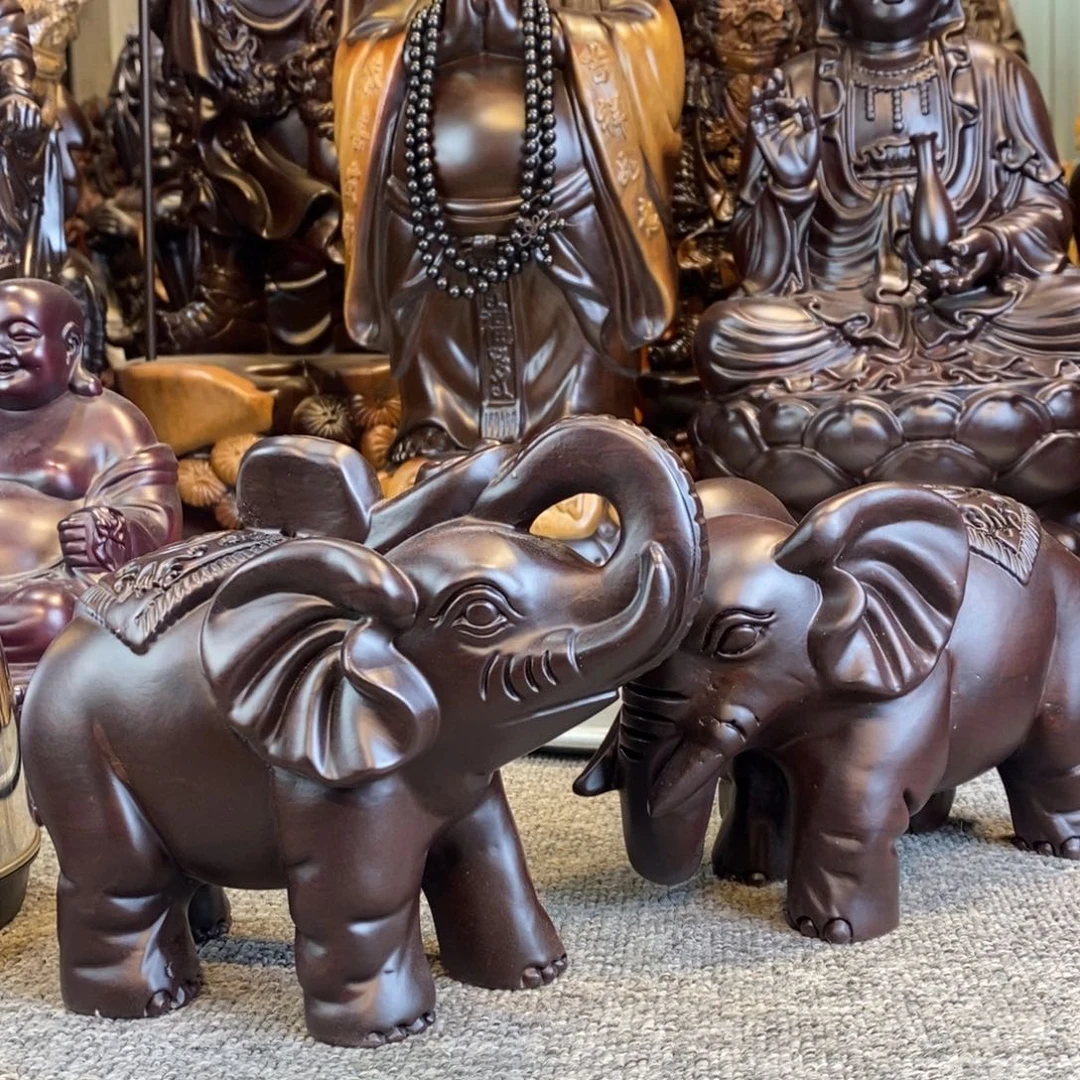 东****花梨木类工艺品摆件
