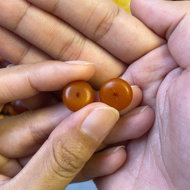 未镶嵌琥珀珠宝奇石多样性发其一