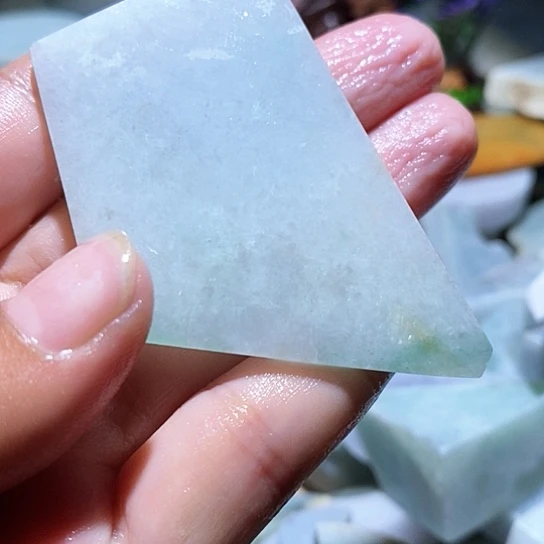 散珠翡翠边角料251