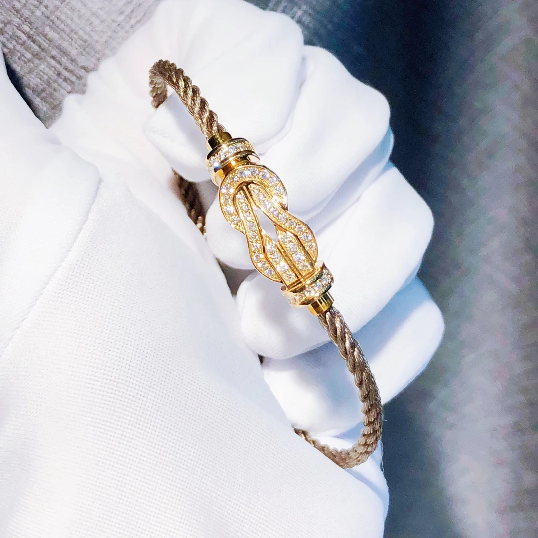 未使用 FRED/斐登 Fred 黄金满钻中号8字扣手链手绳15号绳