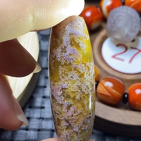 未镶嵌颈饰玛瑙/玉髓蟀*