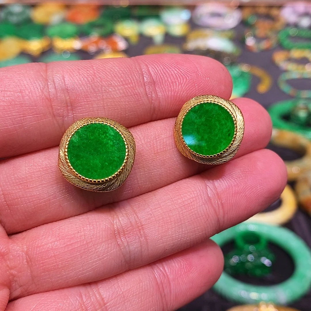 翡翠未镶嵌耳饰翡翠