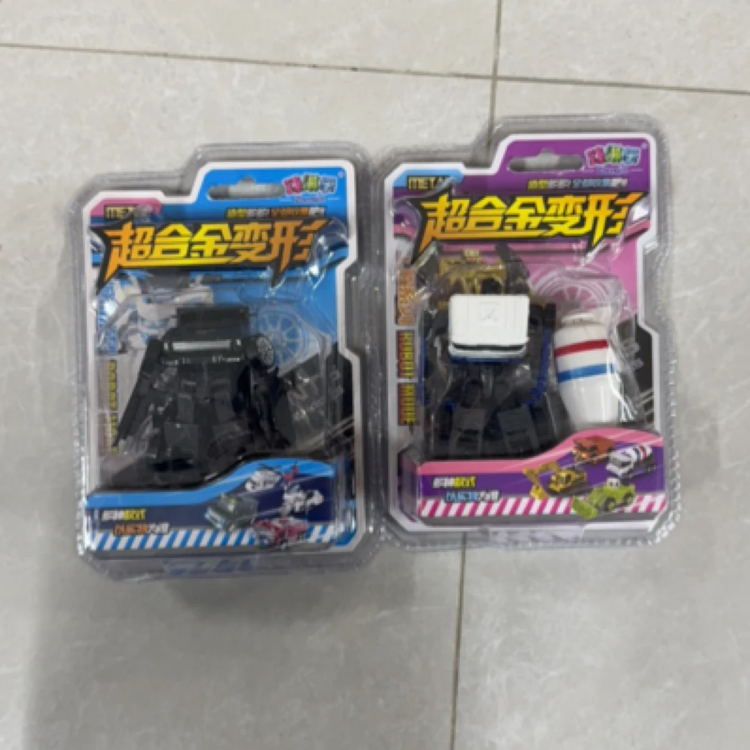 麦昆玩具满15发货127 BKK合金变形车随机发