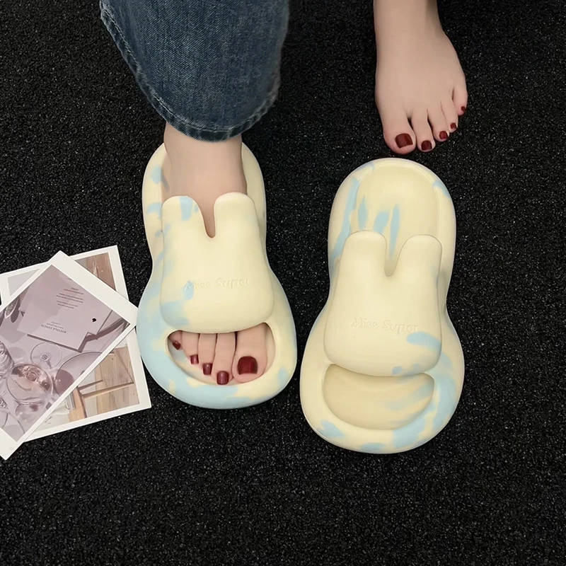 网红兔子厚底踩屎感防滑凉拖鞋女夏季居家室内时尚外穿软底一字拖