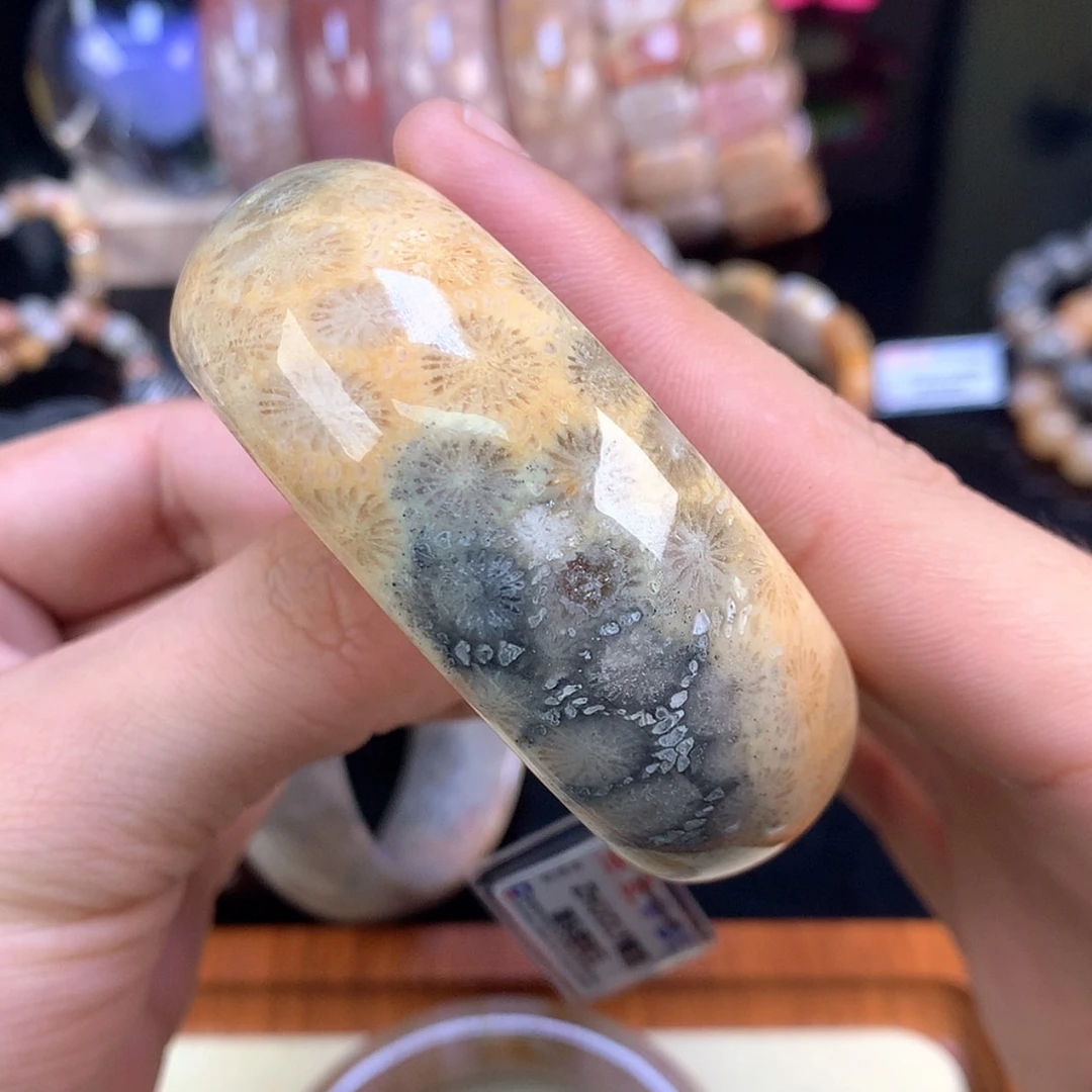 【闪购商品】颈饰未镶嵌硅化珊瑚（珊瑚玉）39号51.8圈双面大花花