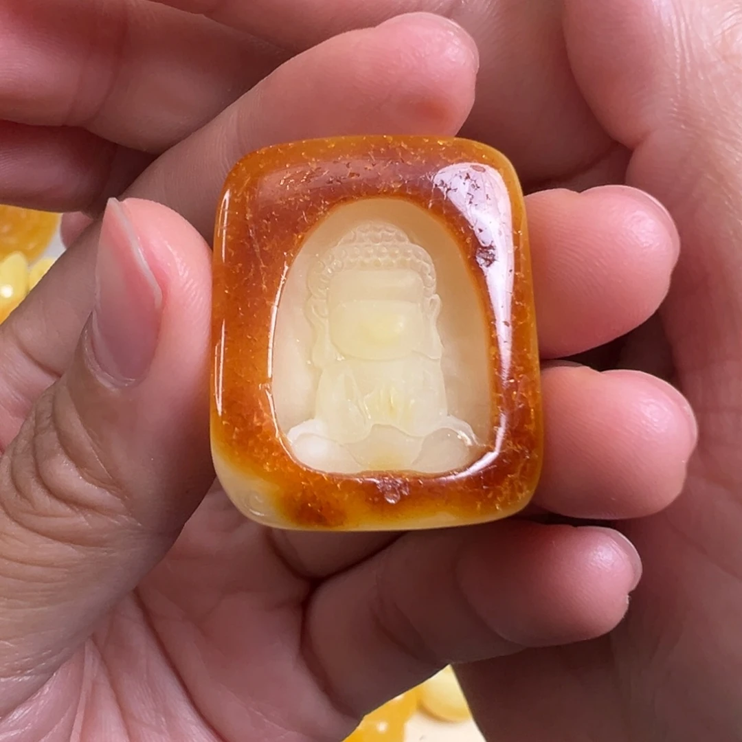 裸石蜜蜡未镶嵌蜜蜡