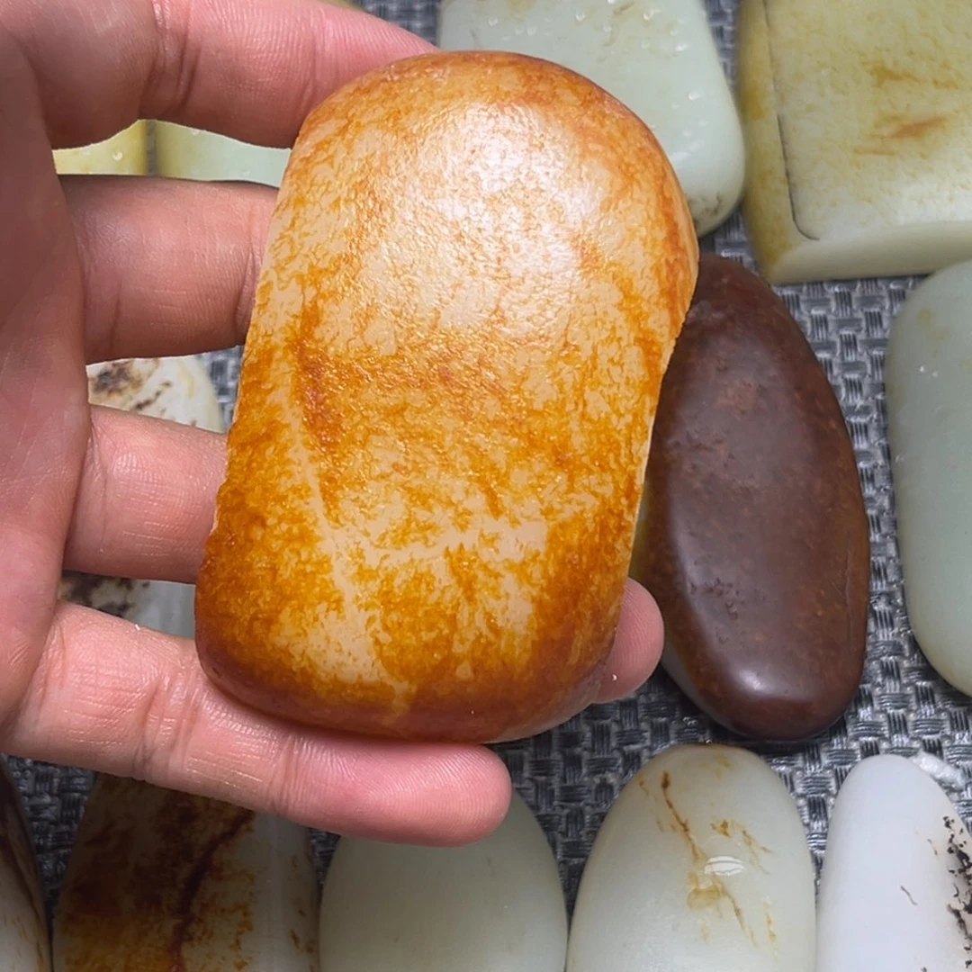 未镶嵌和田玉定制和田玉杨**航