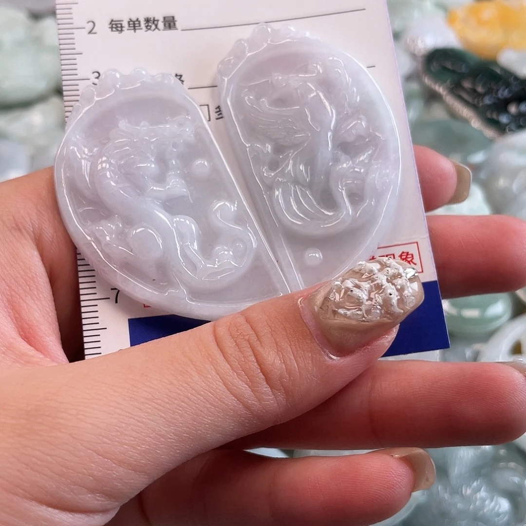 翡翠未镶嵌颈饰1527