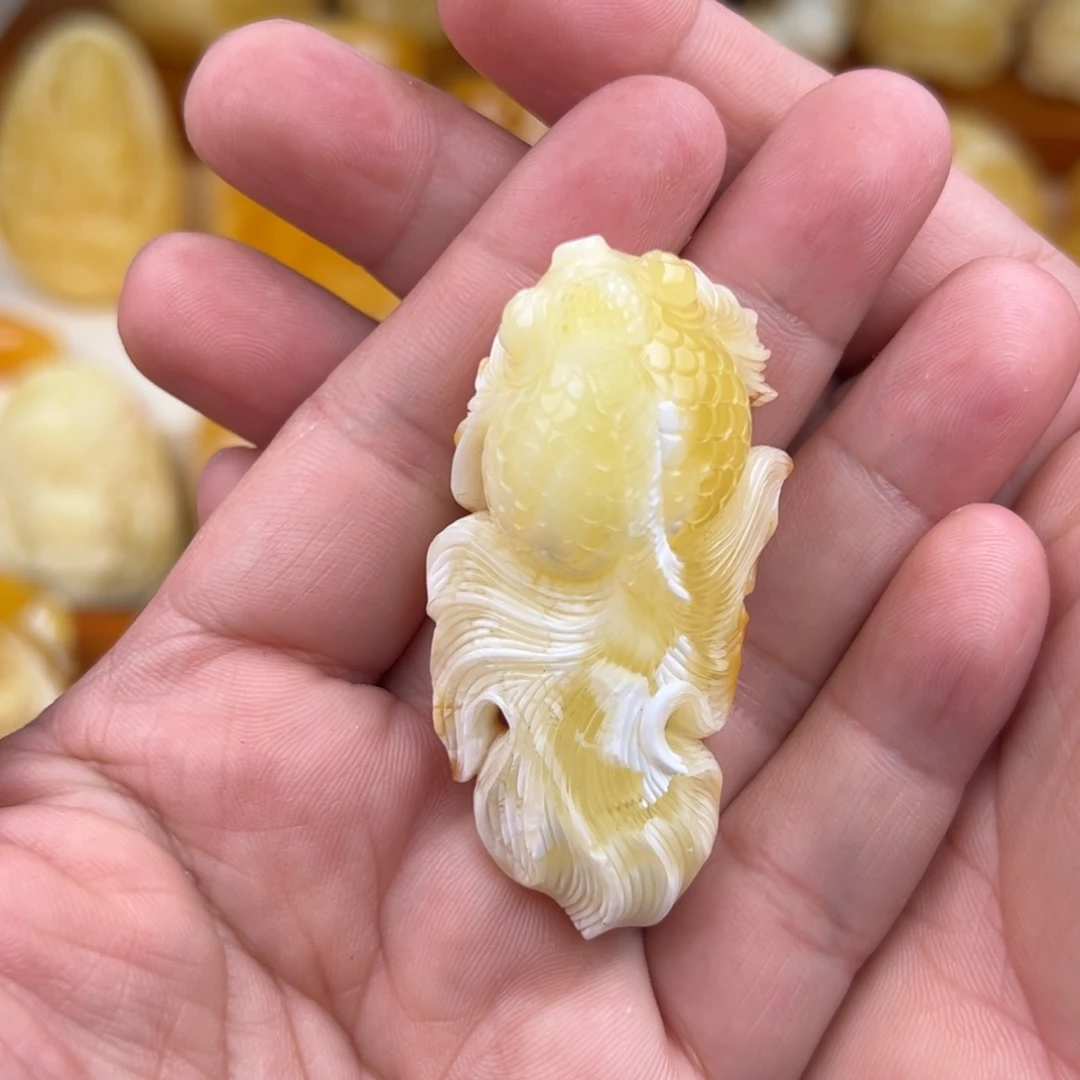 琥珀裸石未镶嵌纯天然蜜蜡