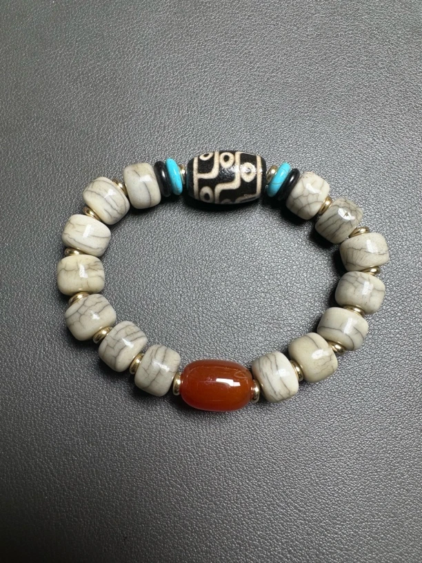 藏地泥塑工艺品专拍链接