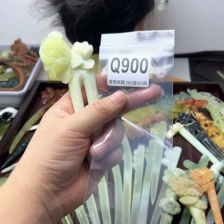 蛇纹石玉发饰合金齡*