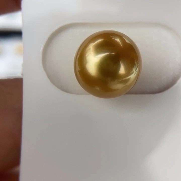 未镶嵌裸珠海水珍珠12.4mm正圆深浓茶金小极光