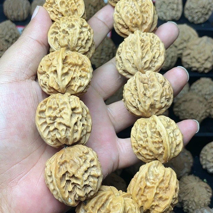 【闪购商品】文玩核桃把件手持福利