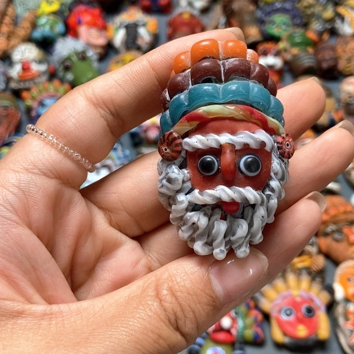 玻璃颈饰印度尼西亚国王