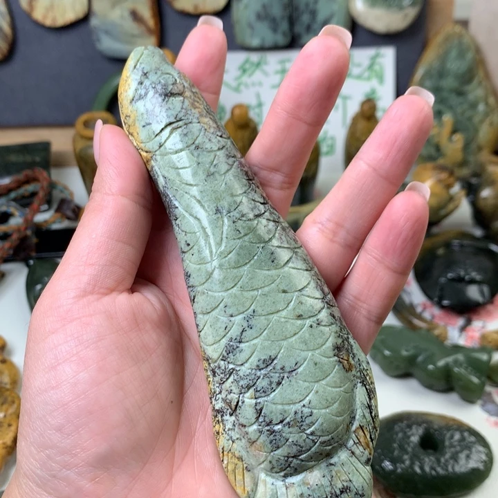 岫岩河磨玉（透闪石质玉）手把未镶嵌