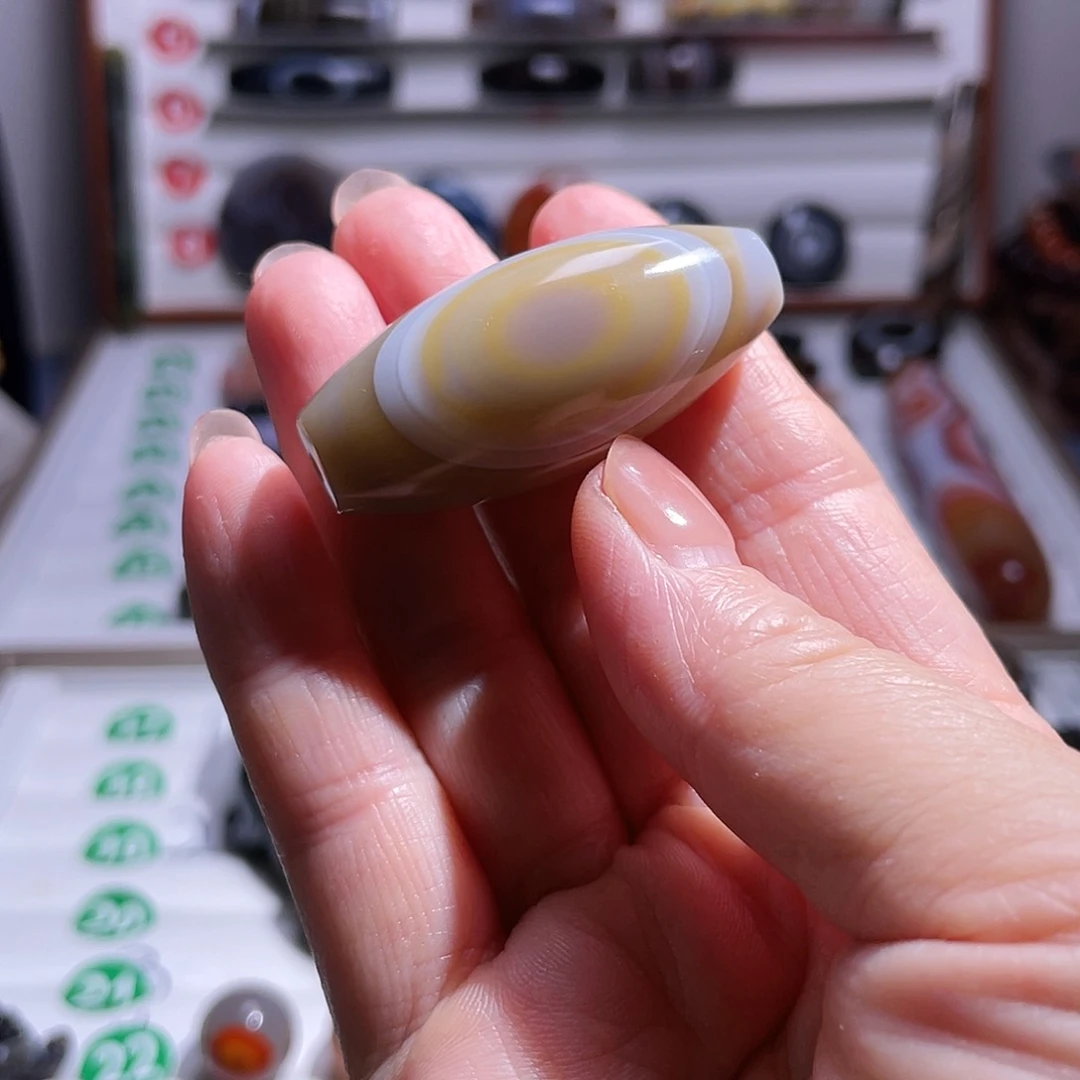 吊坠玛瑙未镶嵌玛瑙桶珠